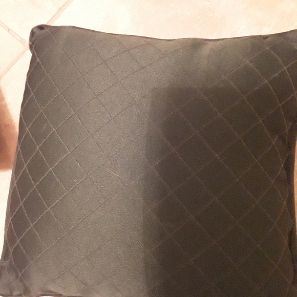 Pillows - Picture 6 of 6